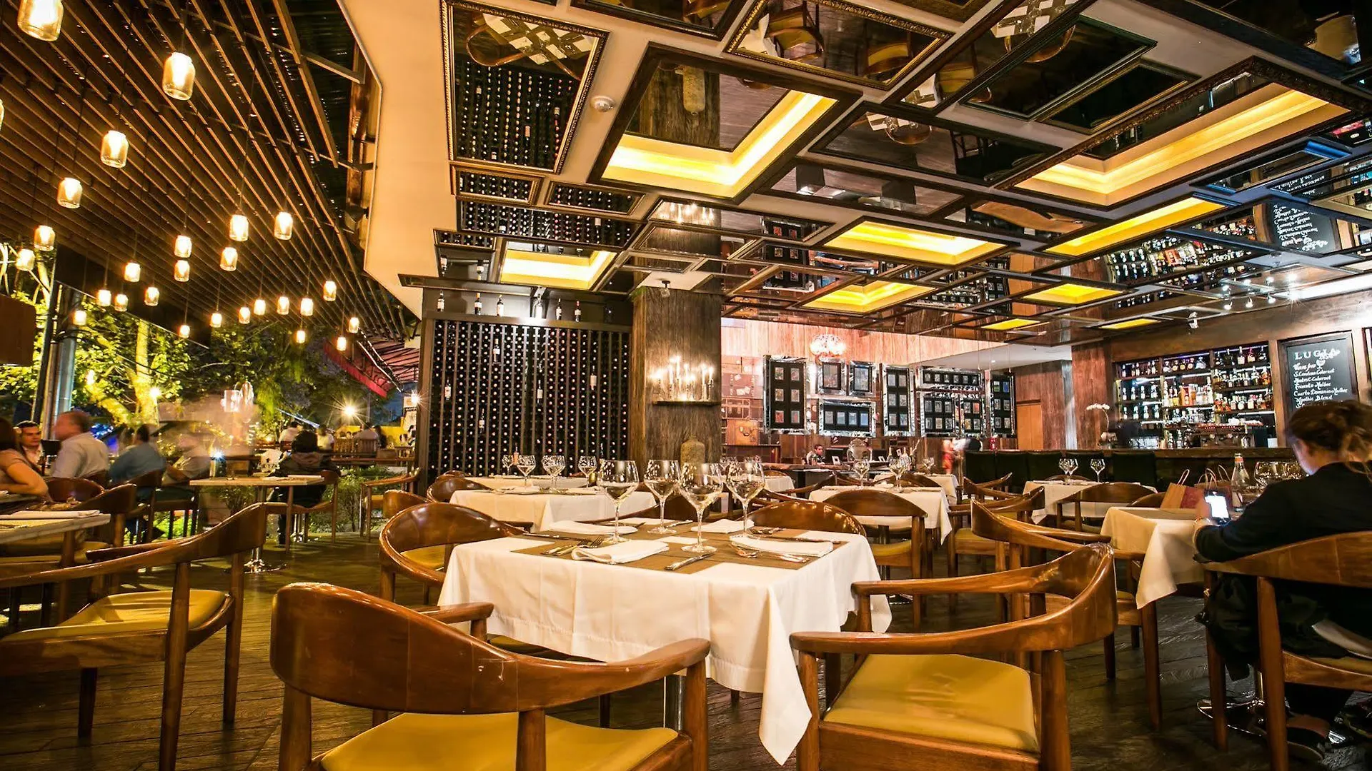 The Charlee Hotel Medellin