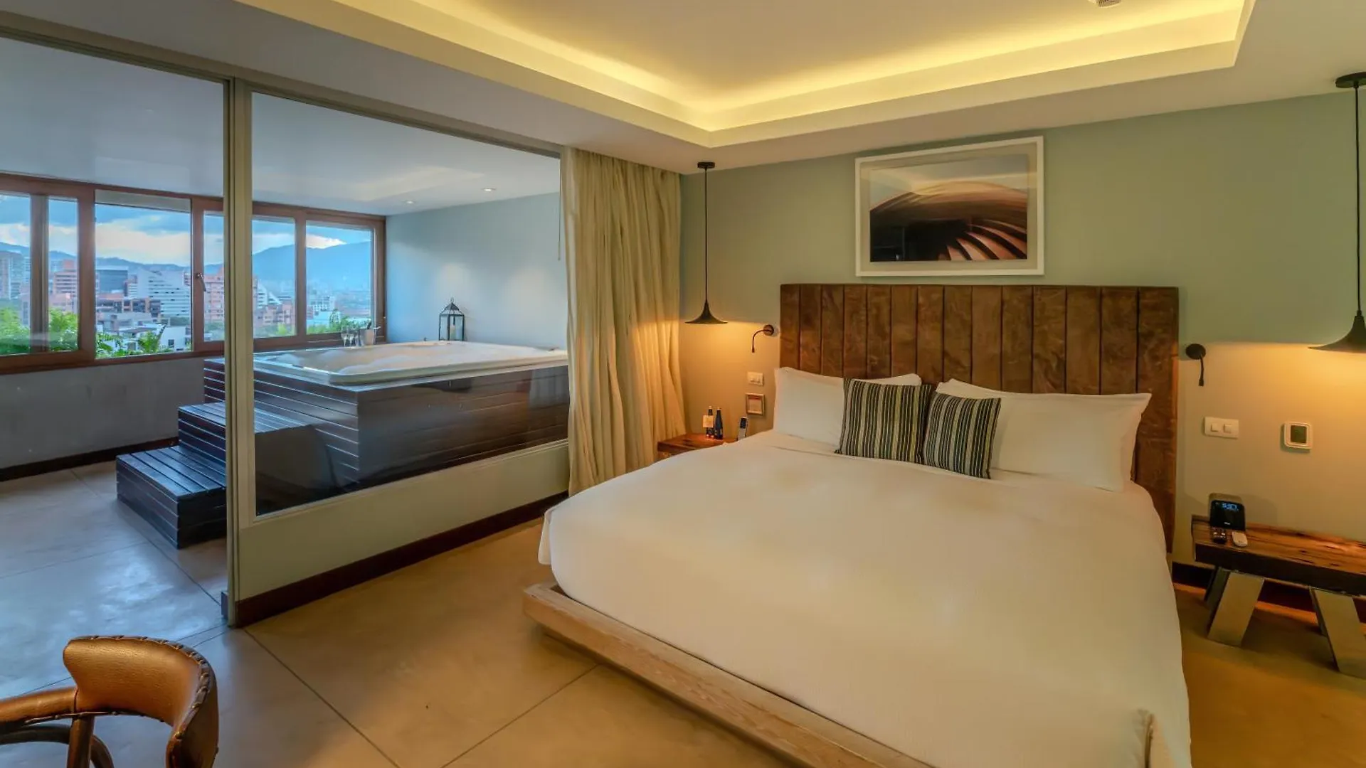 The Charlee Hotel Medellín