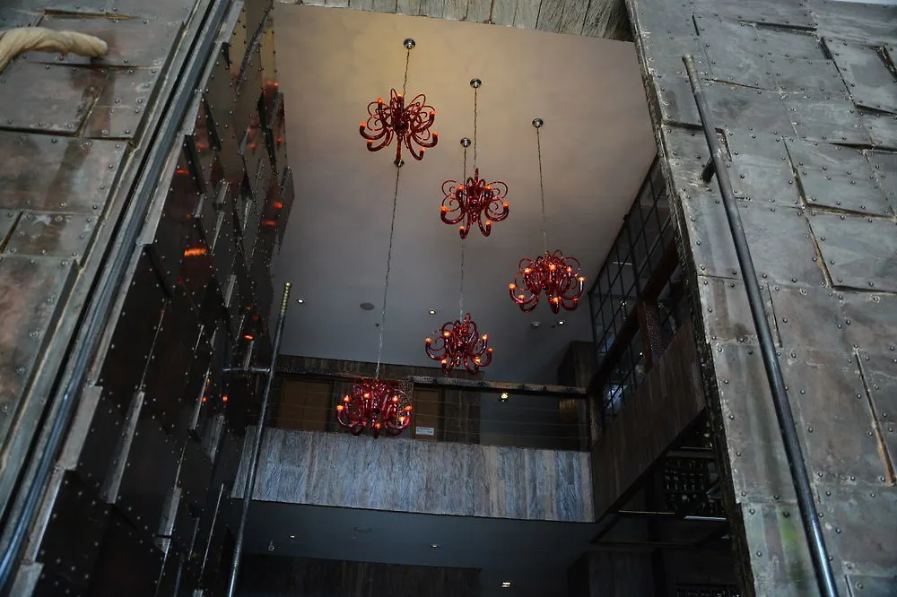The Charlee Hotel Medellín